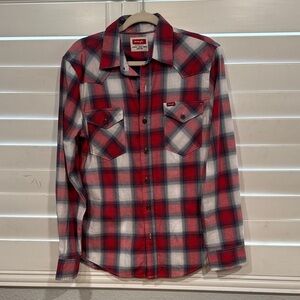 Wrangler Men's Red and White Plaid Button Down Shirt